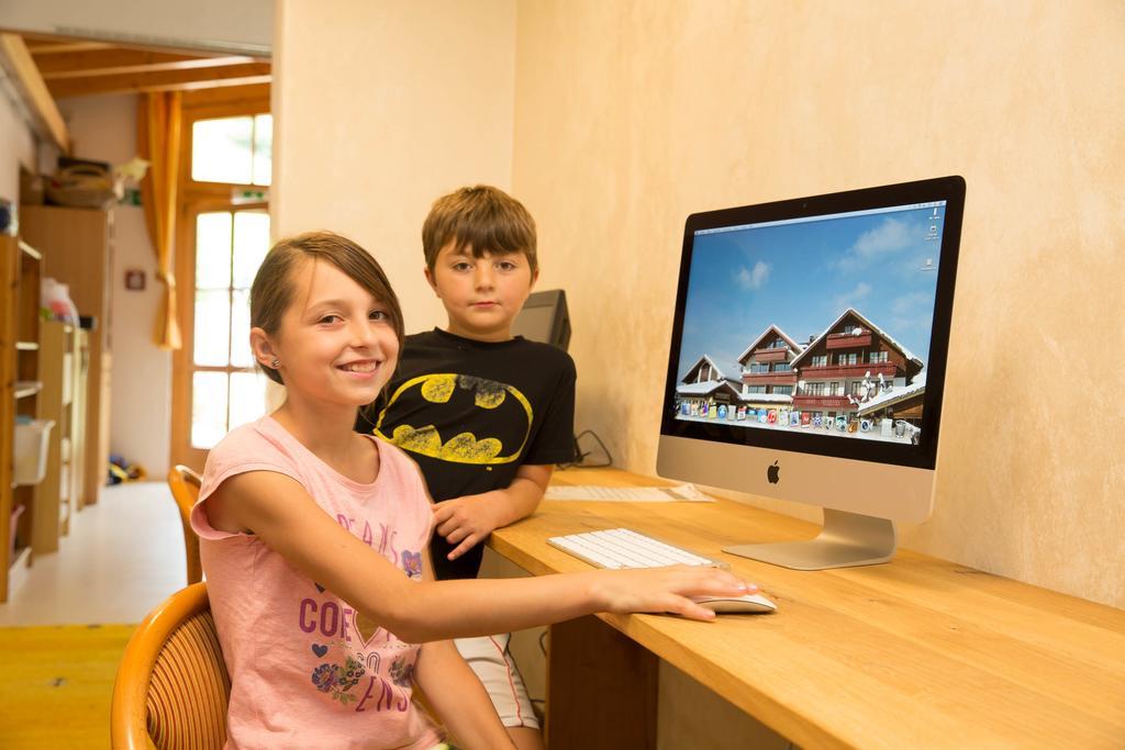 Familien- Und Wellnesshotel "Viktoria" Oberstdorf Room photo